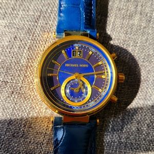 Michael Kors Sawyer watch